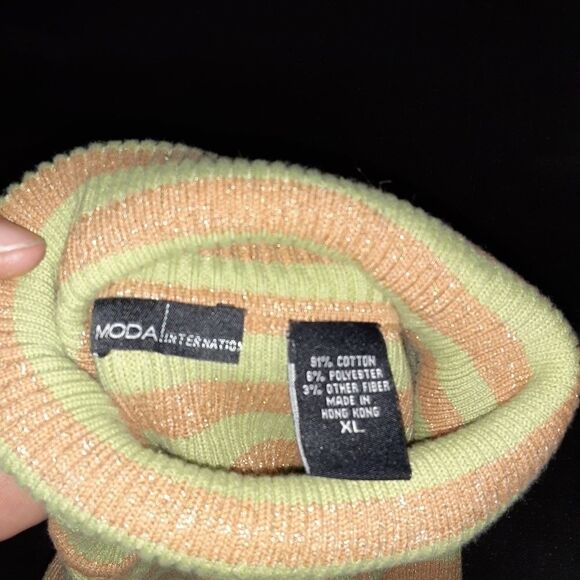 Moda International striped turtleneck - Picture 5 of 6